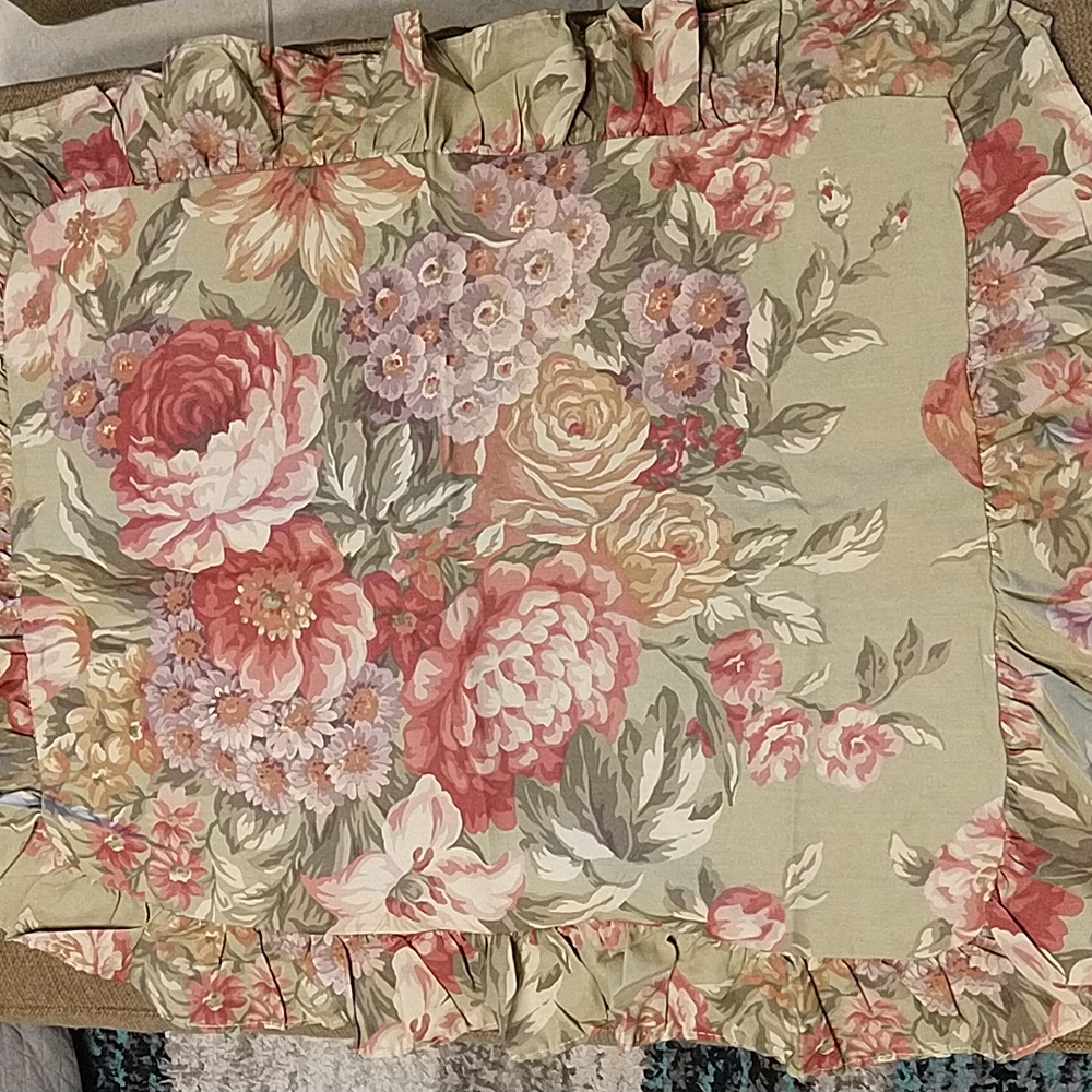 Sheet set with sham